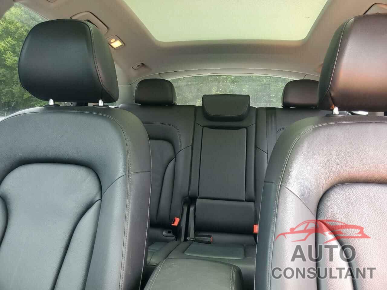AUDI Q5 2017 - WA1L2AFP0HA044663