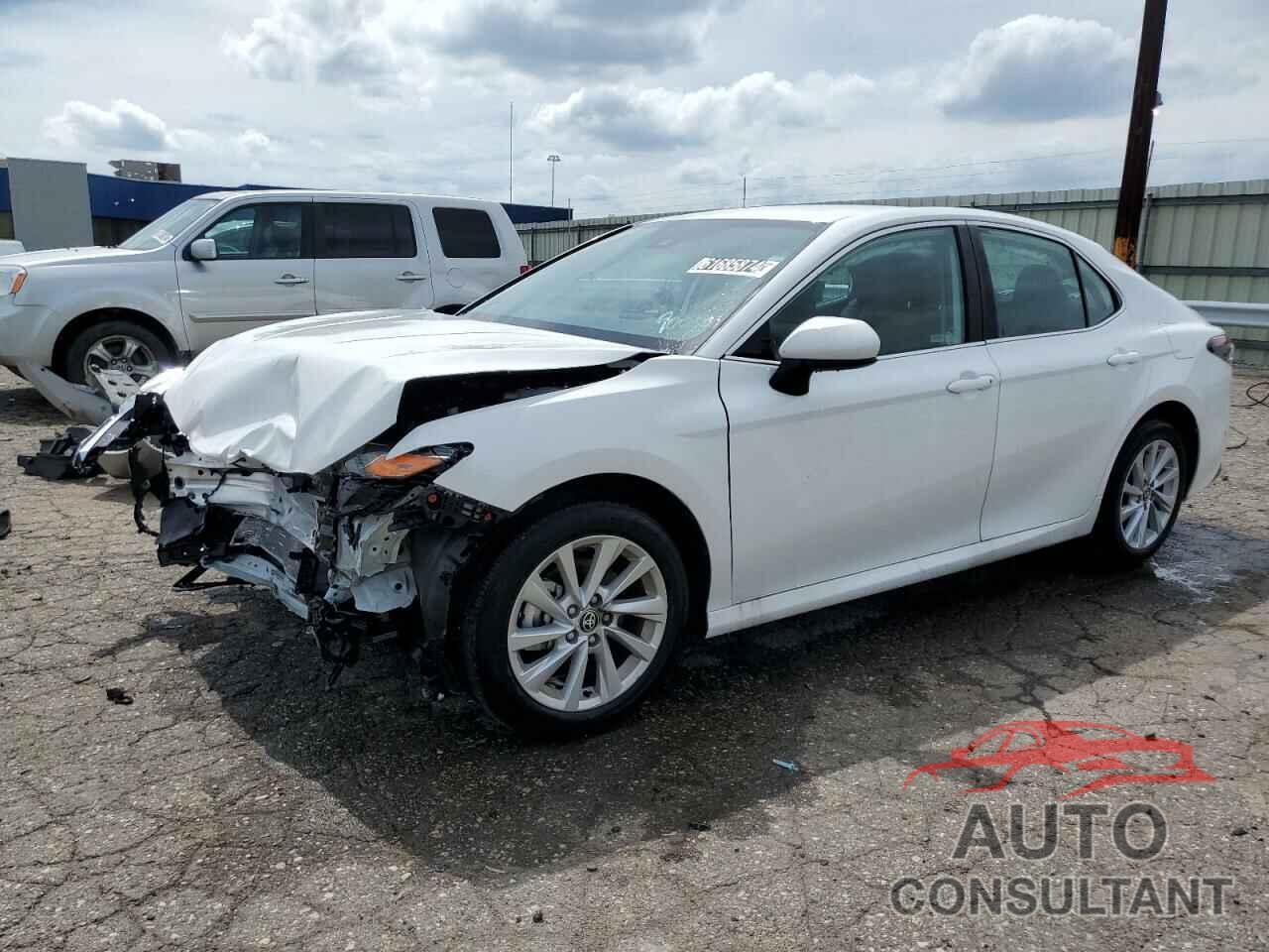 TOYOTA CAMRY 2024 - 4T1C11AK9RU900509