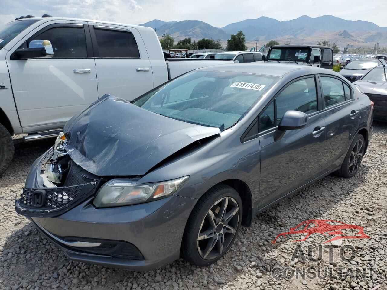 HONDA CIVIC 2013 - 19XFB2F51DE075094