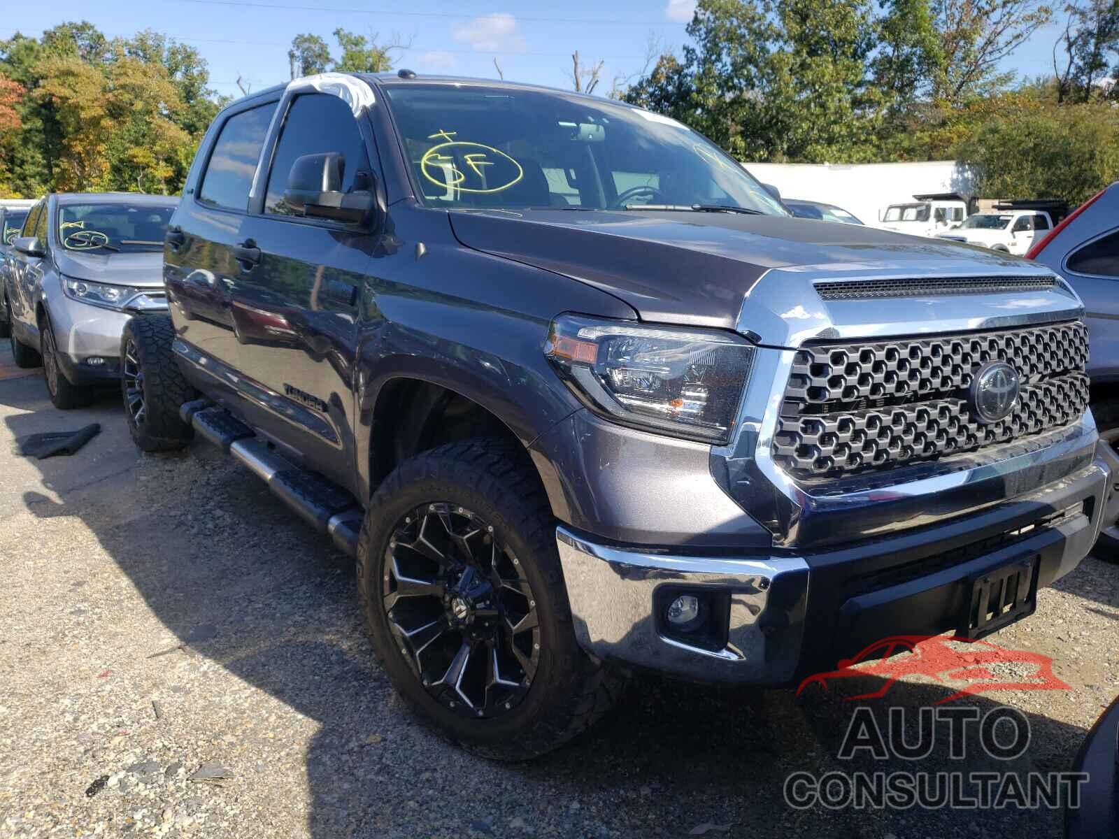 TOYOTA TUNDRA 2019 - 5TFDY5F16KX794603