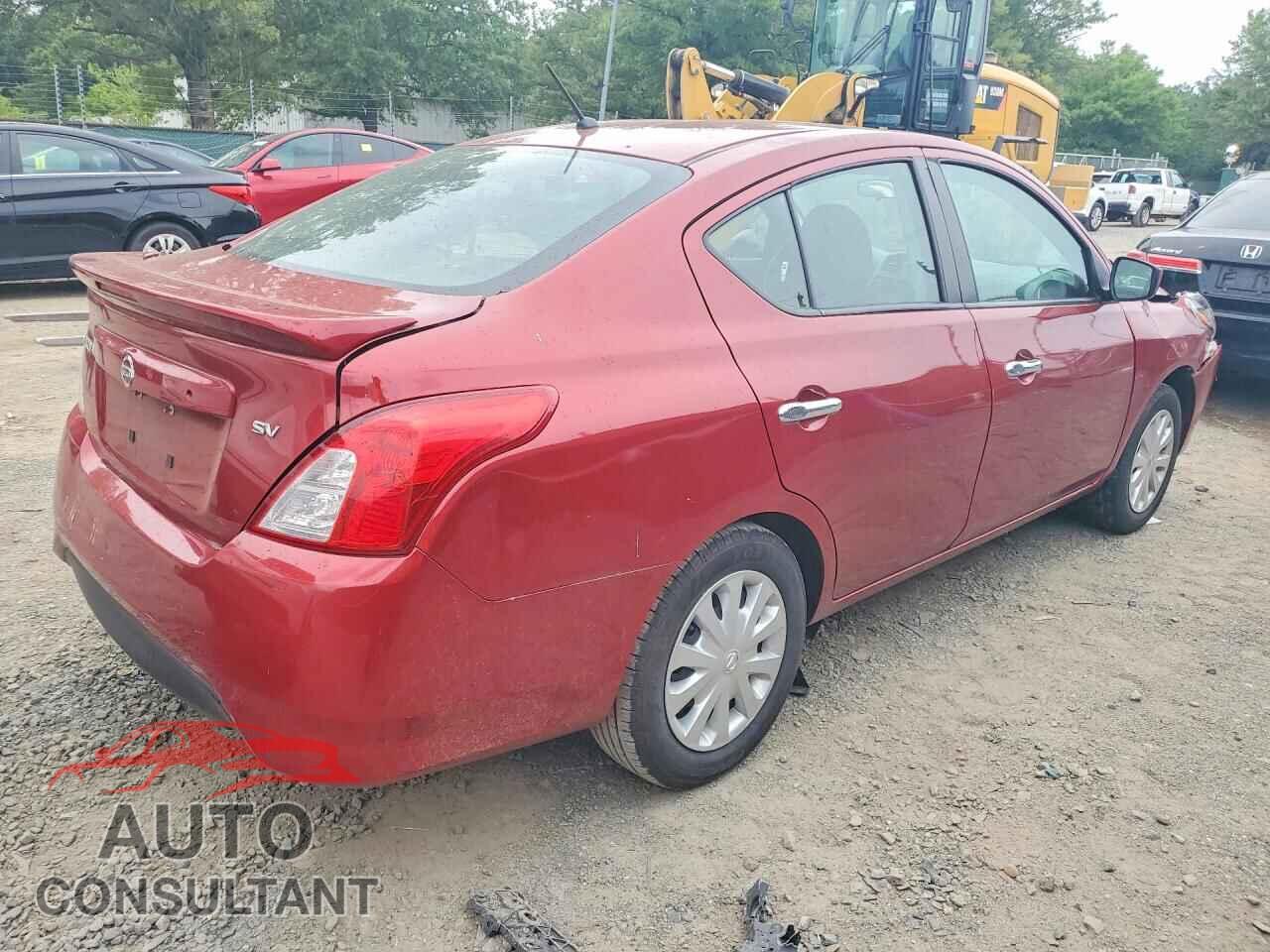 NISSAN VERSA 2019 - 3N1CN7AP3KL879022