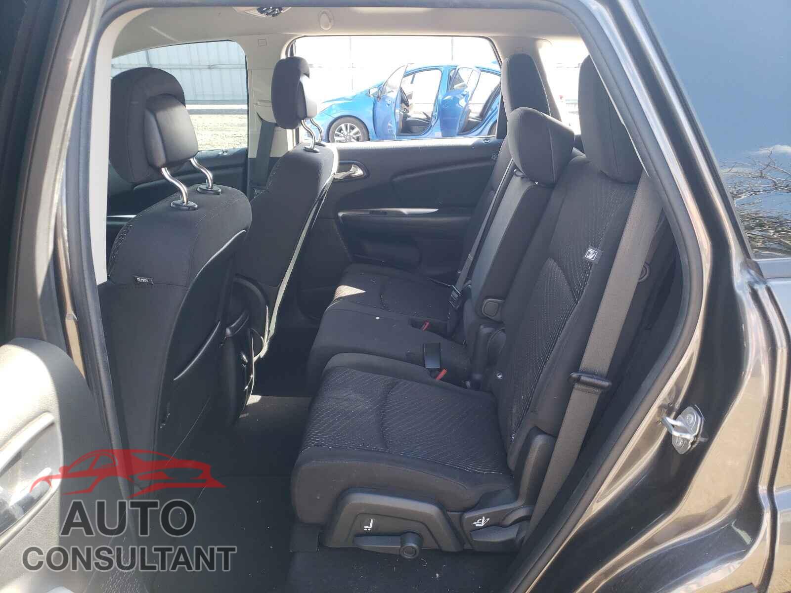DODGE JOURNEY 2017 - 3C4PDCBG2HT509732