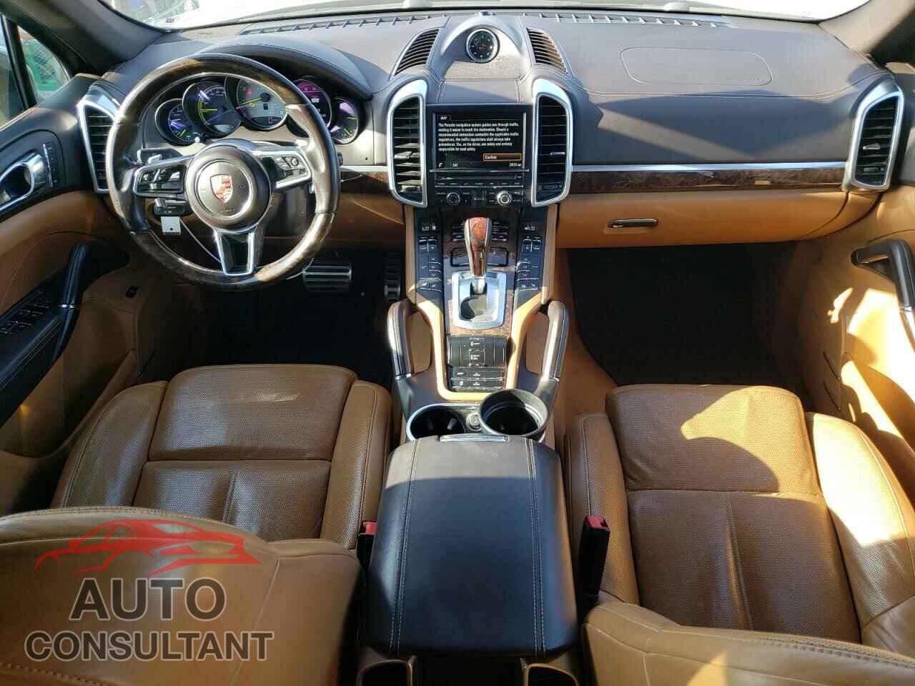 PORSCHE CAYENNE 2015 - WP1AE2A2XFLA52551