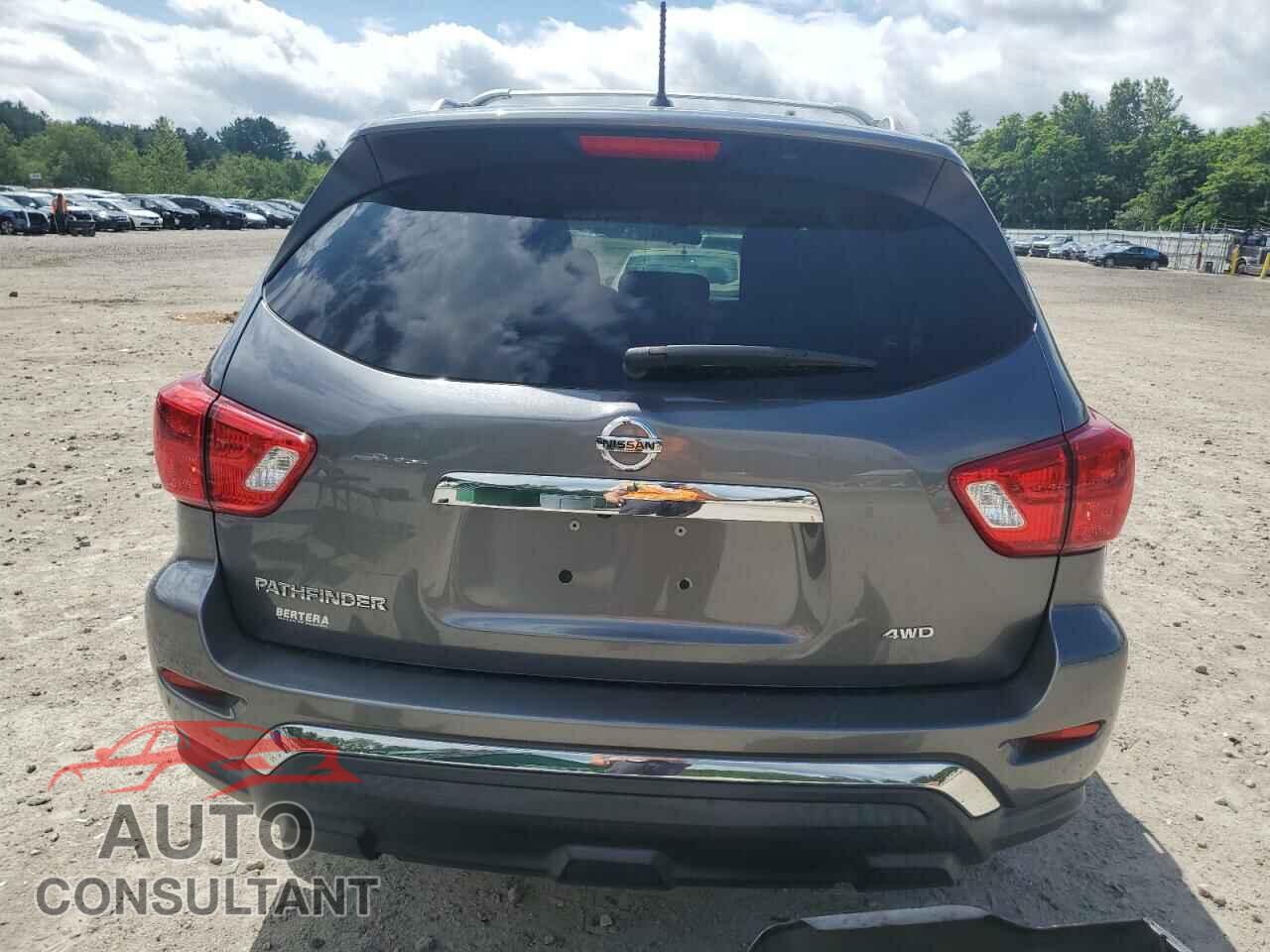 NISSAN PATHFINDER 2017 - 5N1DR2MM5HC692830