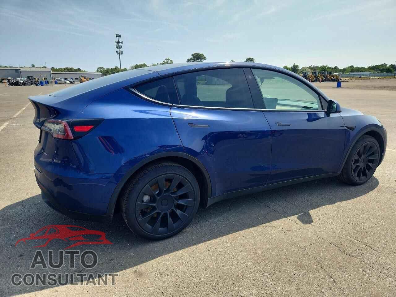 TESLA MODEL Y 2022 - 7SAYGDEE2NF386250