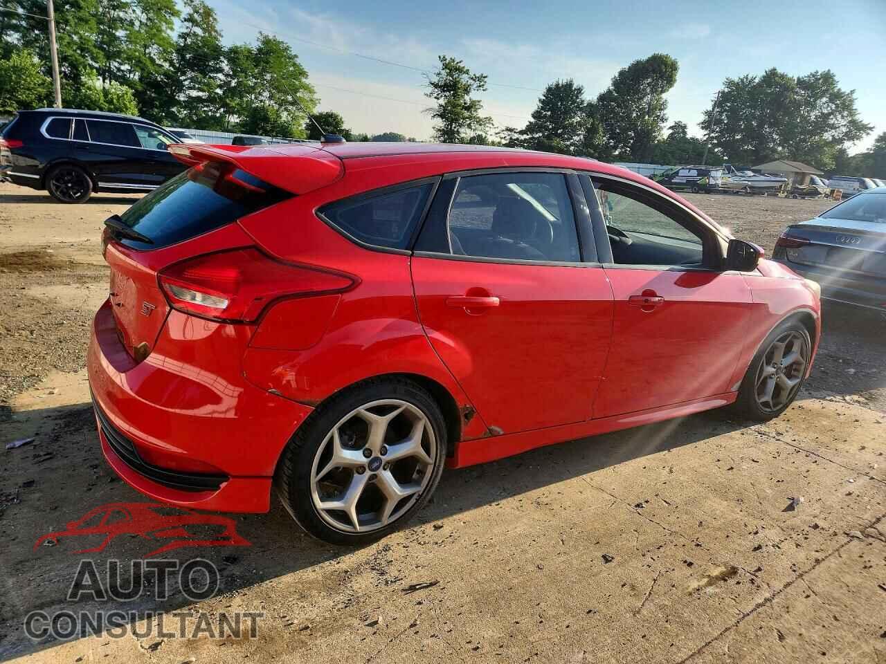 FORD FOCUS 2017 - 1FADP3L94HL310063