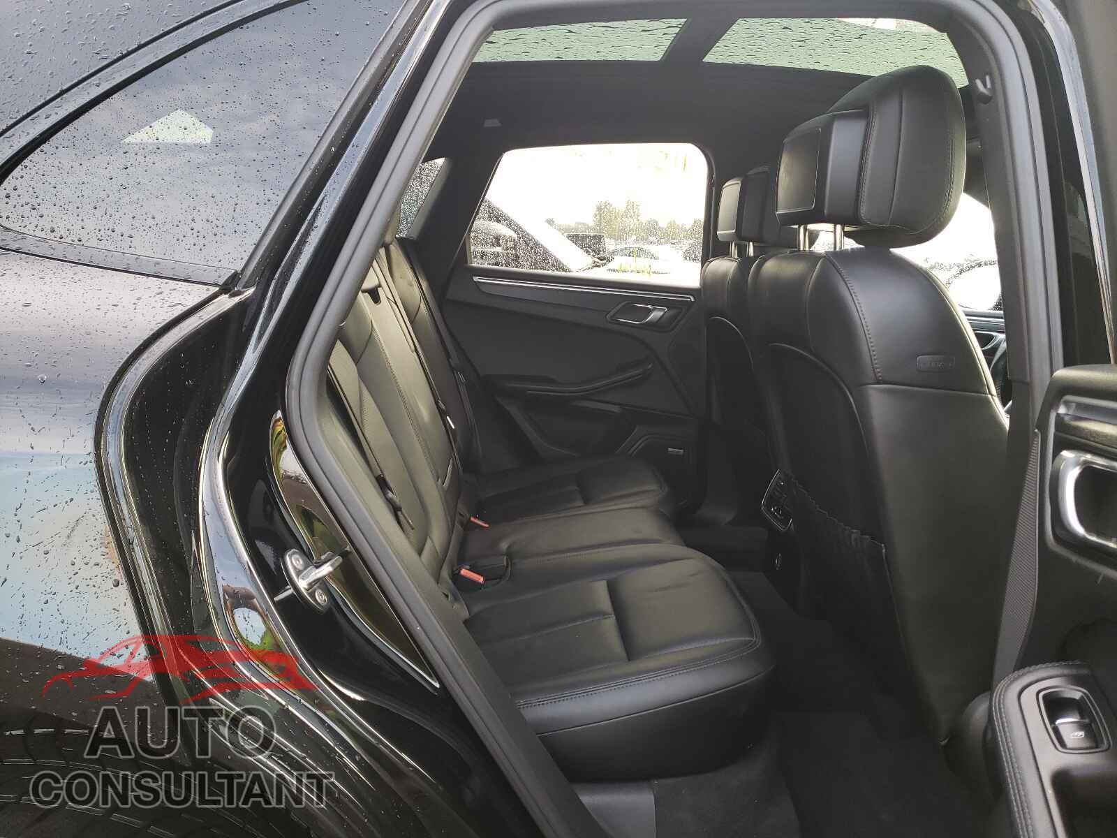 PORSCHE MACAN 2017 - WP1AG2A58HLB54048