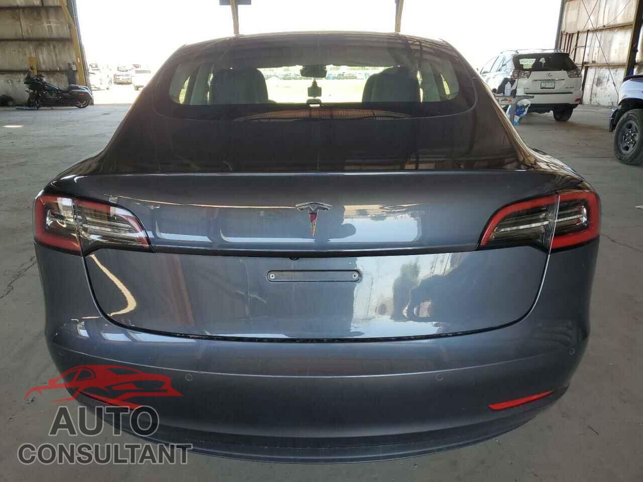 TESLA MODEL 3 2022 - 5YJ3E1EA2NF143479