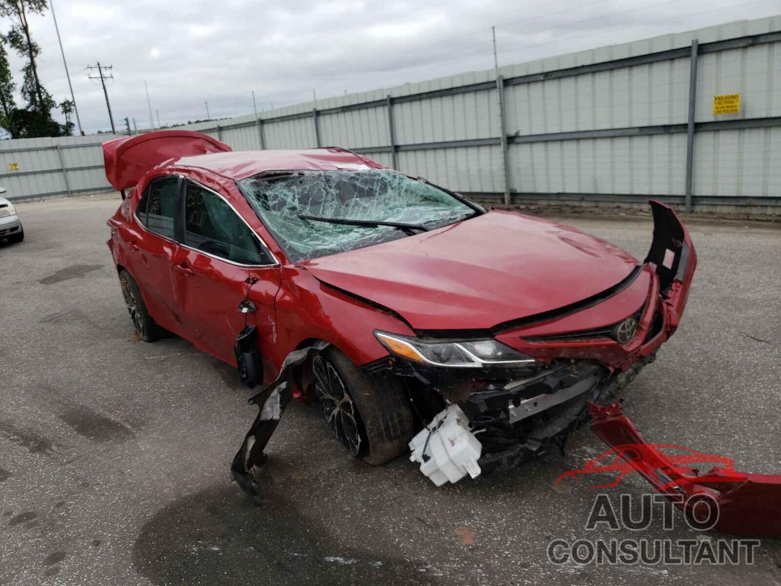 TOYOTA CAMRY 2019 - 4T1B11HK4KU288551