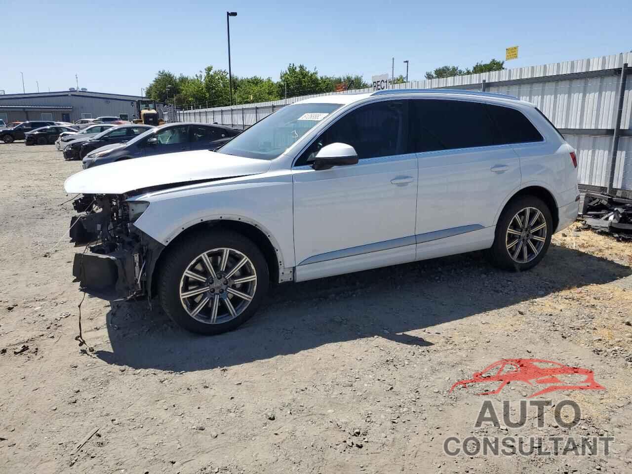 AUDI Q7 2018 - WA1VAAF70JD034389