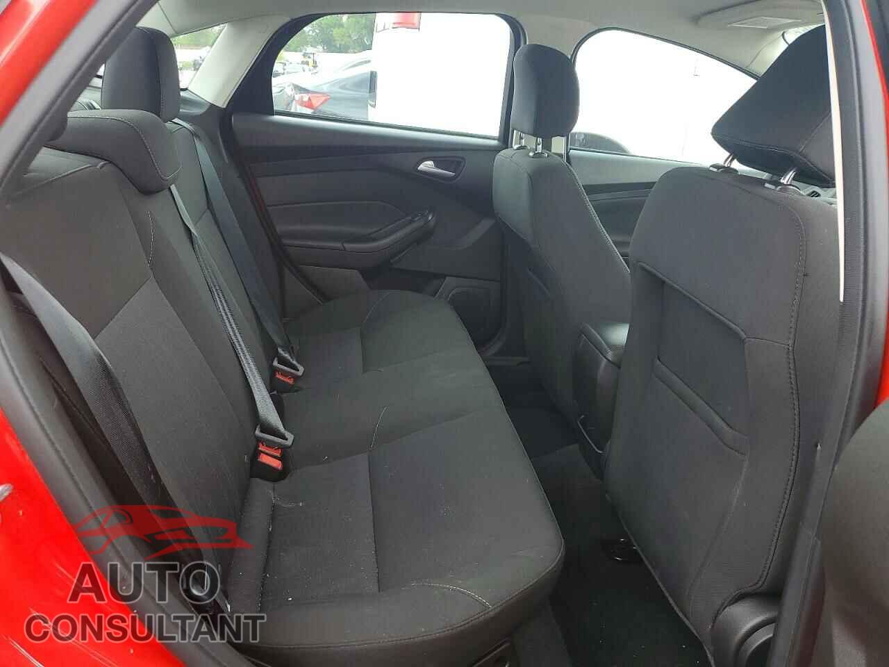 FORD FOCUS 2016 - 1FADP3F24GL280186