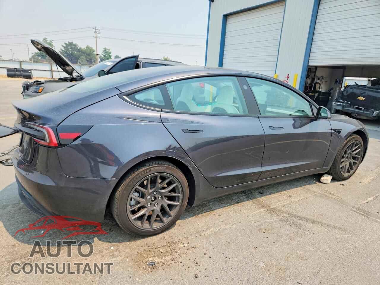 TESLA MODEL 3 2024 - 5YJ3E1EAXRF849251