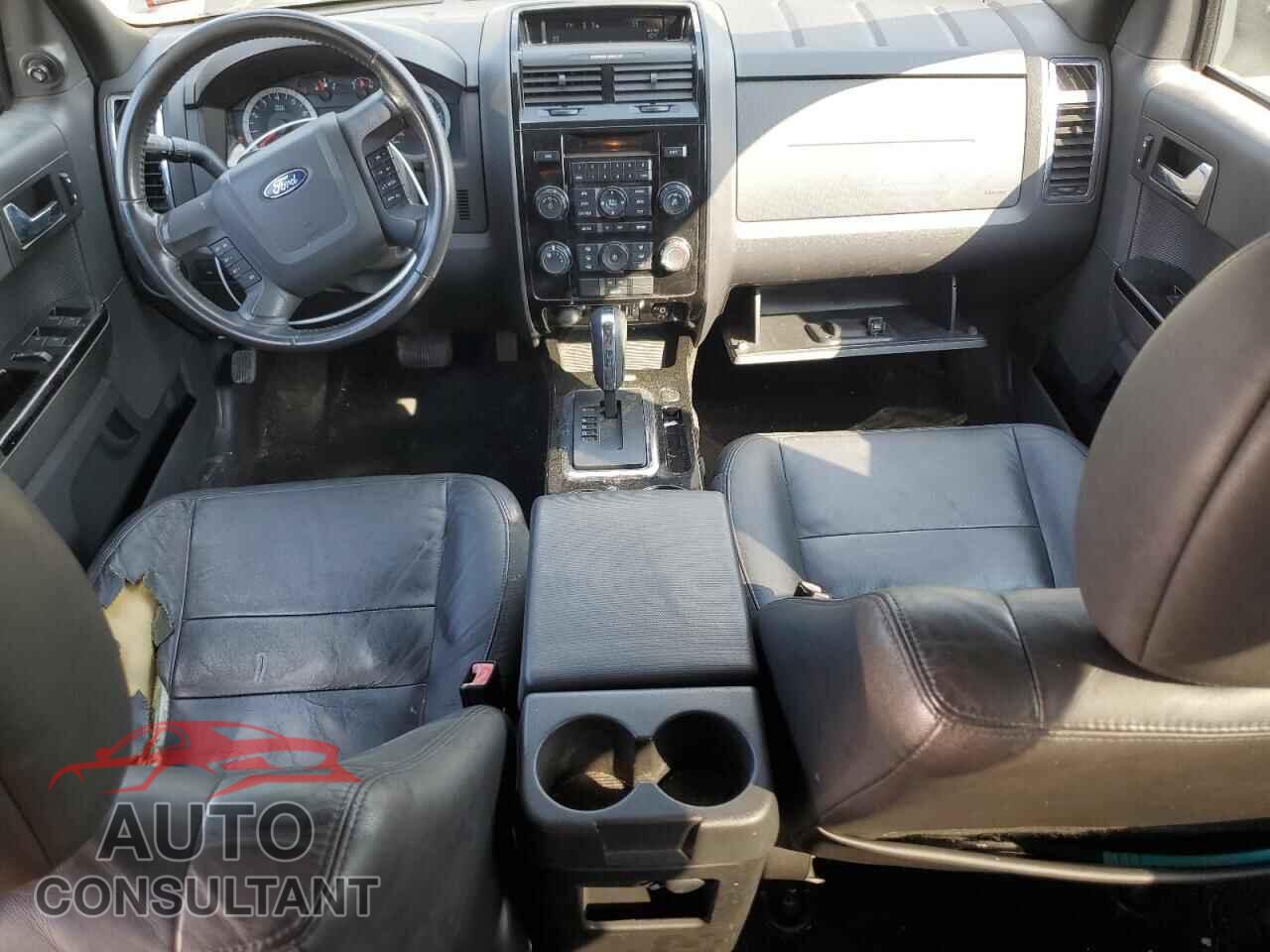 FORD ESCAPE 2010 - 1FMCU9DG3AKD36675