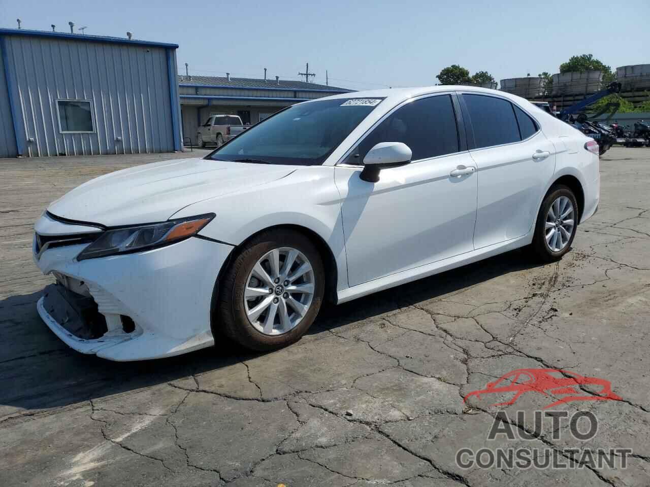TOYOTA CAMRY 2018 - 4T1B11HK4JU593241