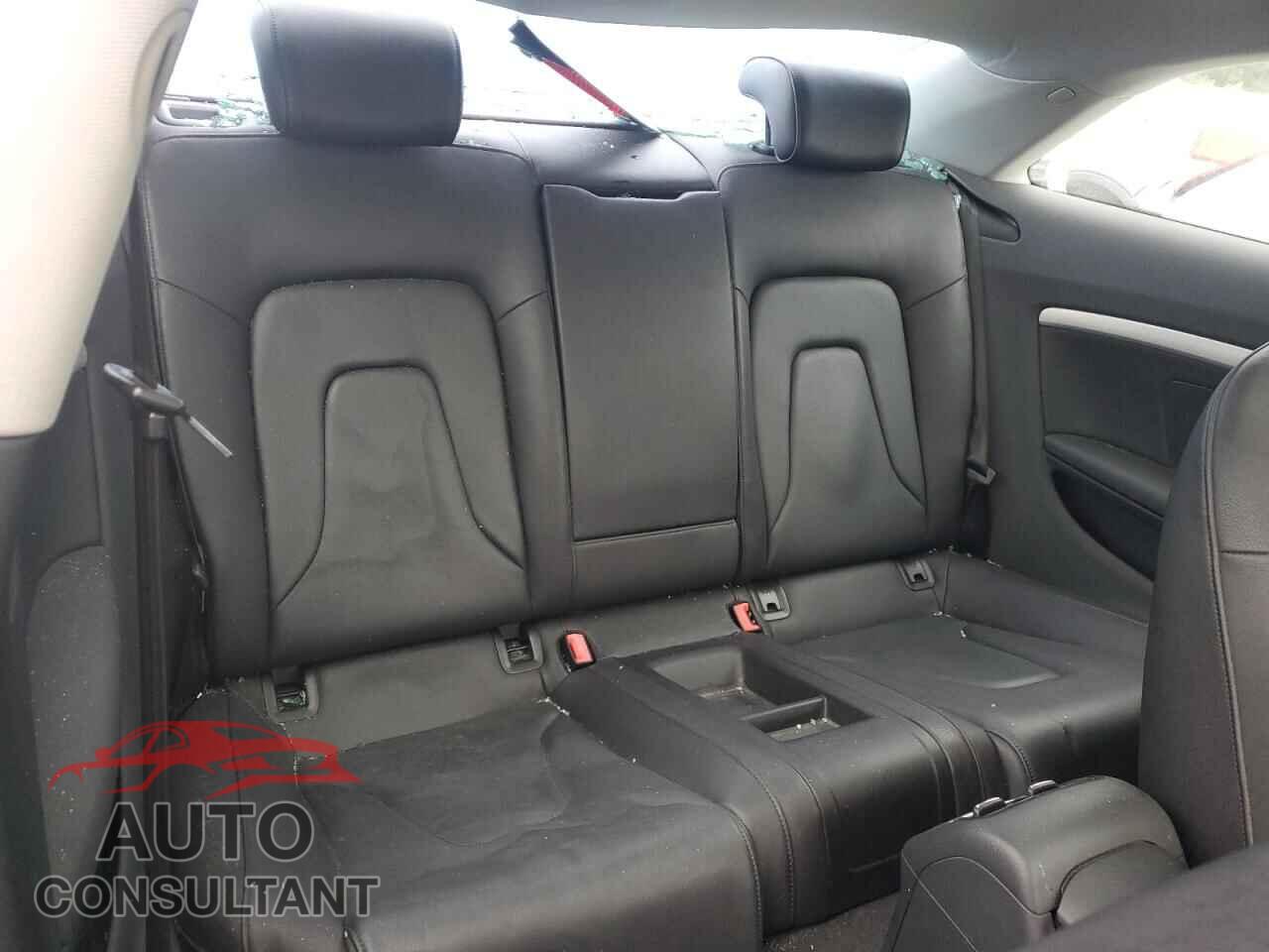 AUDI A5 2011 - WAURFAFR0BA002603
