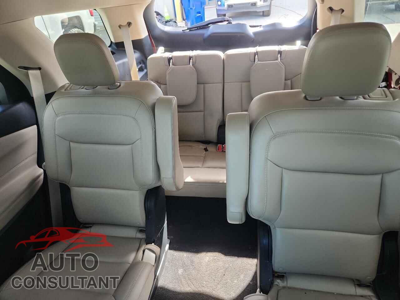 FORD EXPLORER 2022 - 1FMSK7DHXNGB42183