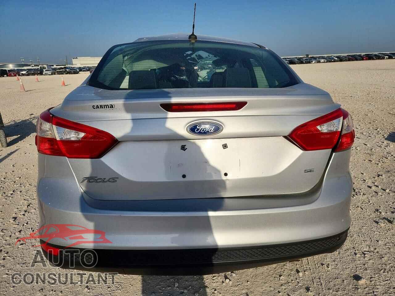 FORD FOCUS 2014 - 1FADP3F24EL109533