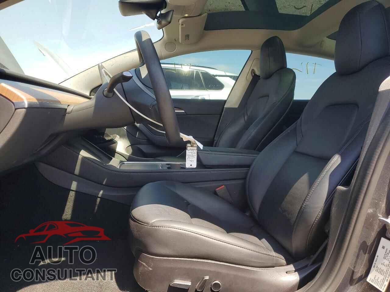 TESLA MODEL 3 2022 - 5YJ3E1EB3NF211507