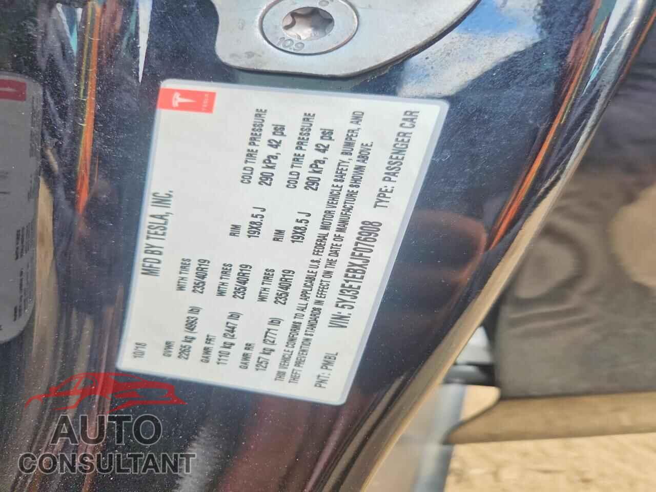 TESLA MODEL 3 2018 - 5YJ3E1EBXJF076908