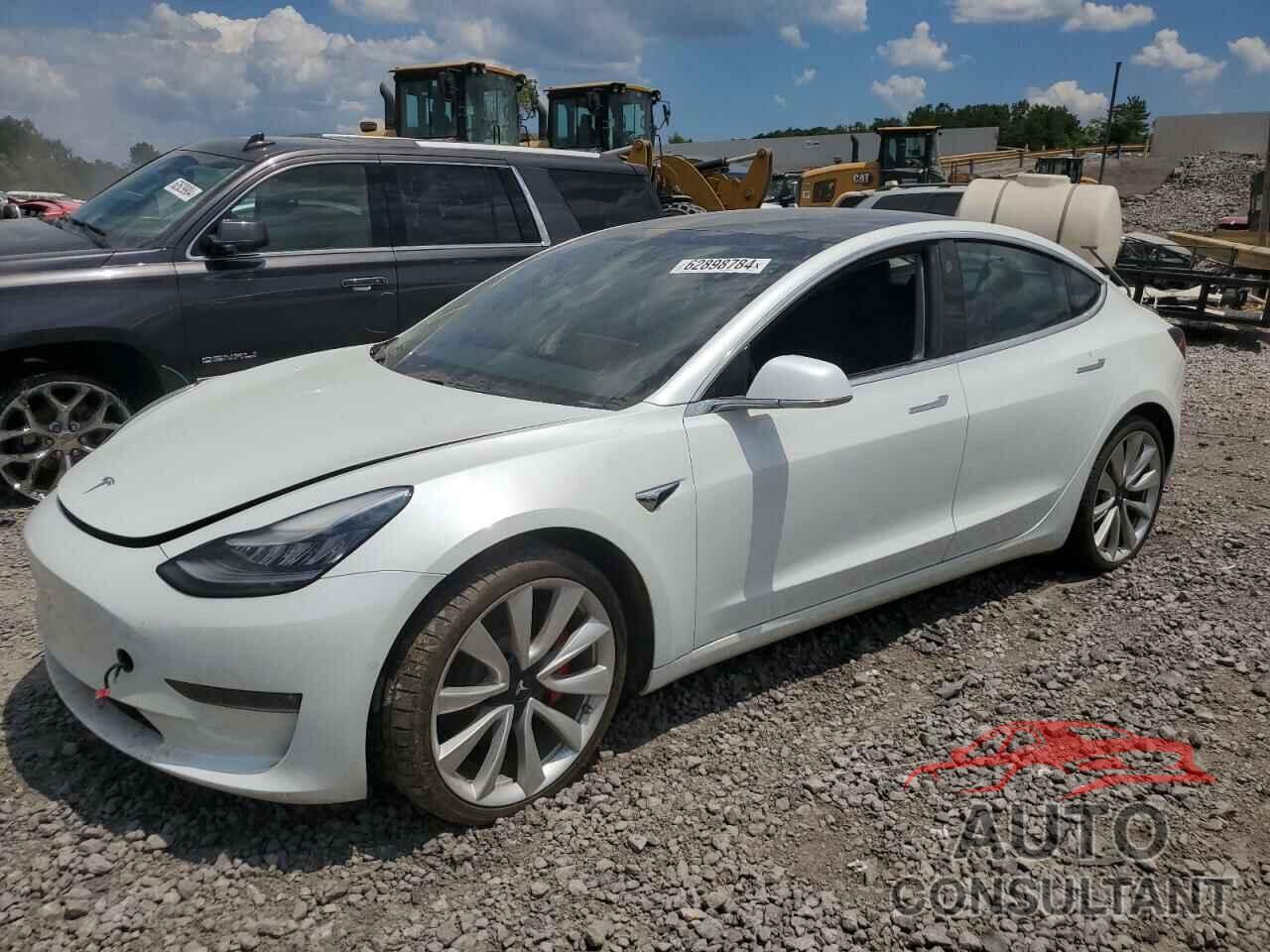 TESLA MODEL 3 2019 - 5YJ3E1EB0KF425575