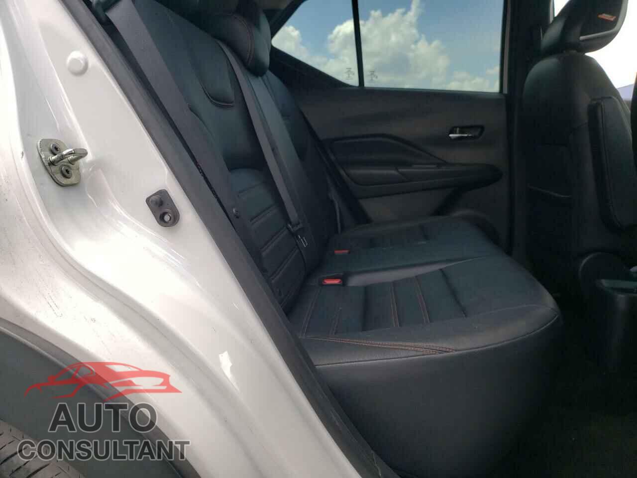 NISSAN KICKS 2019 - 3N1CP5CU3KL561693