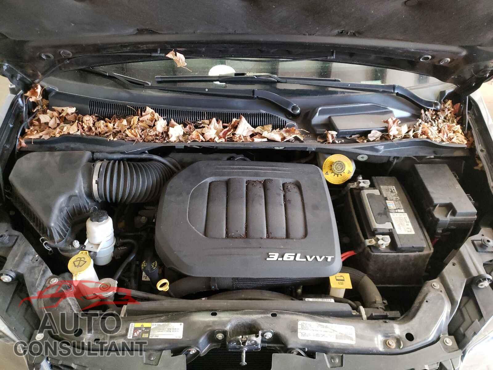 DODGE GRAND CARA 2017 - 2C4RDGBG7HR819829