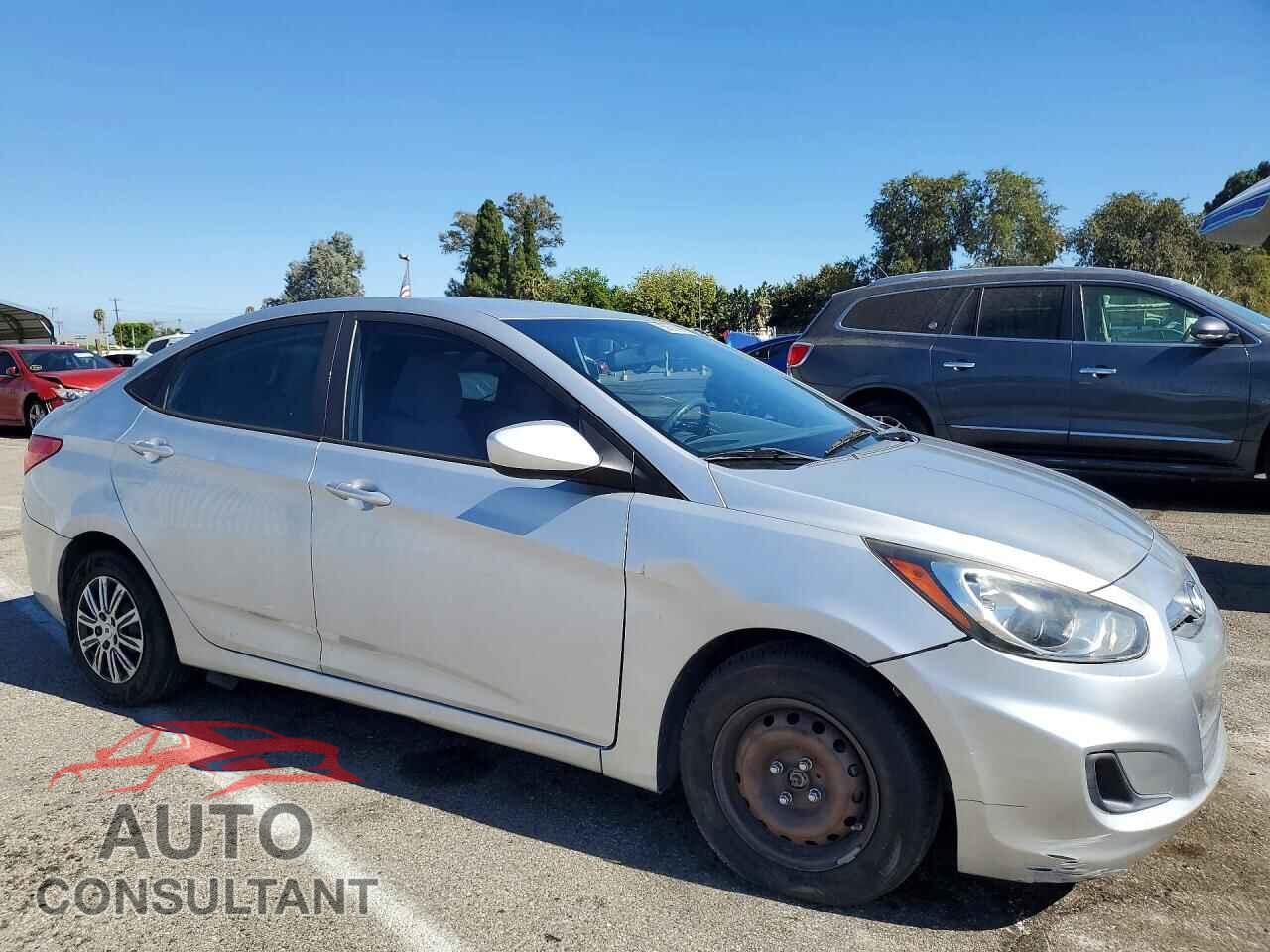 HYUNDAI ACCENT 2012 - KMHCT4AE4CU242580