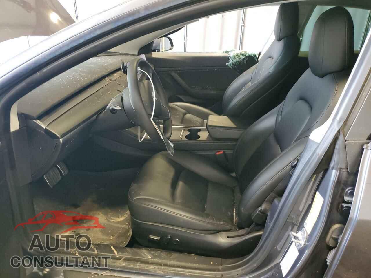 TESLA MODEL 3 2021 - 5YJ3E1EB5MF858764
