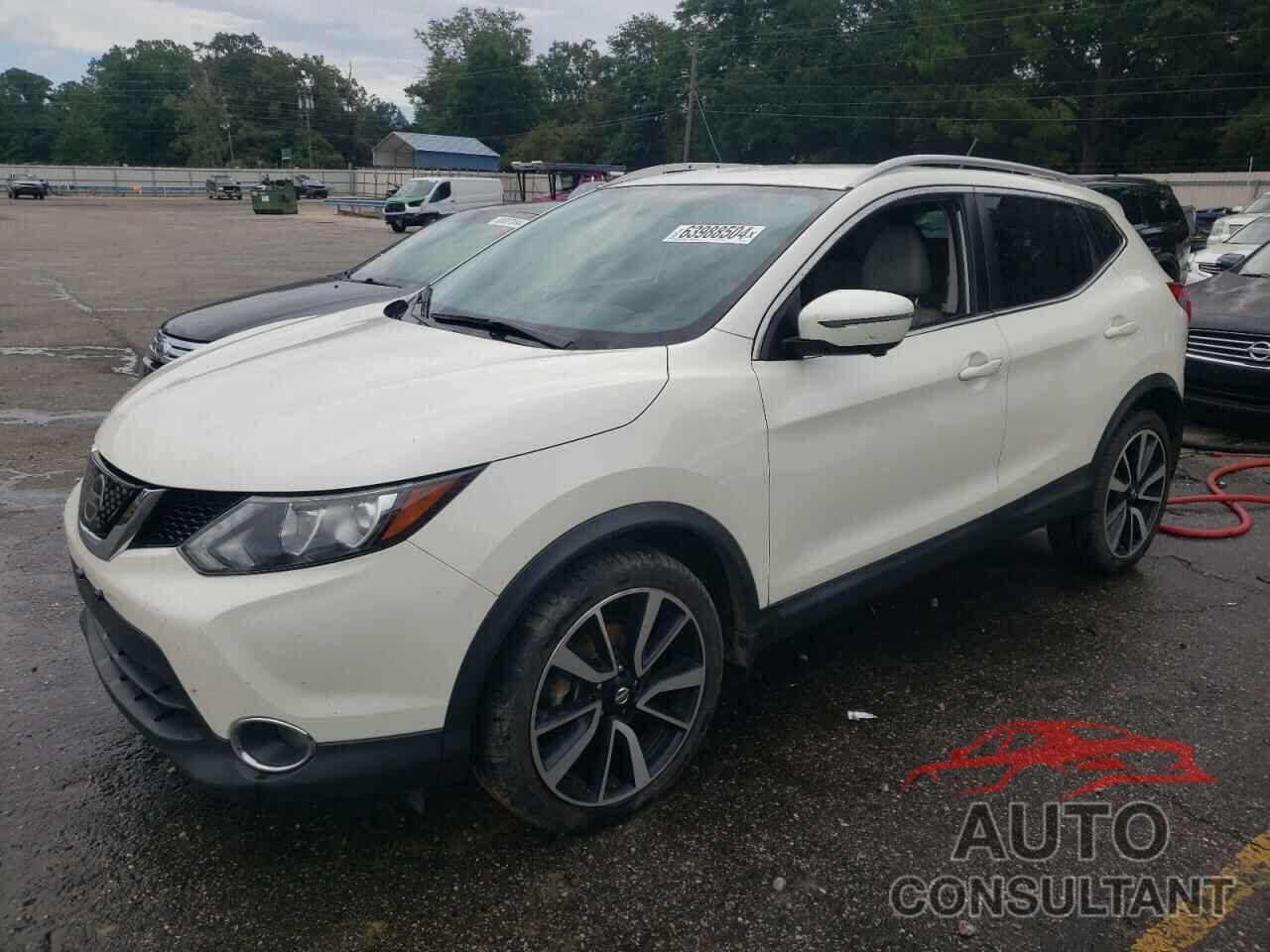 NISSAN ROGUE 2018 - JN1BJ1CR9JW267290