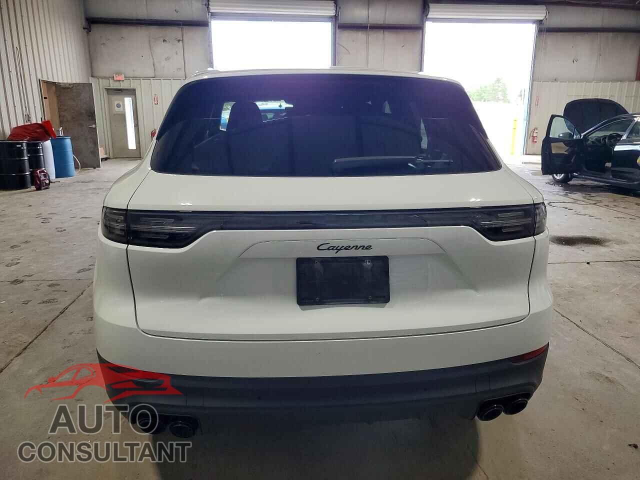 PORSCHE CAYENNE 2023 - WP1AA2AY2PDA00147