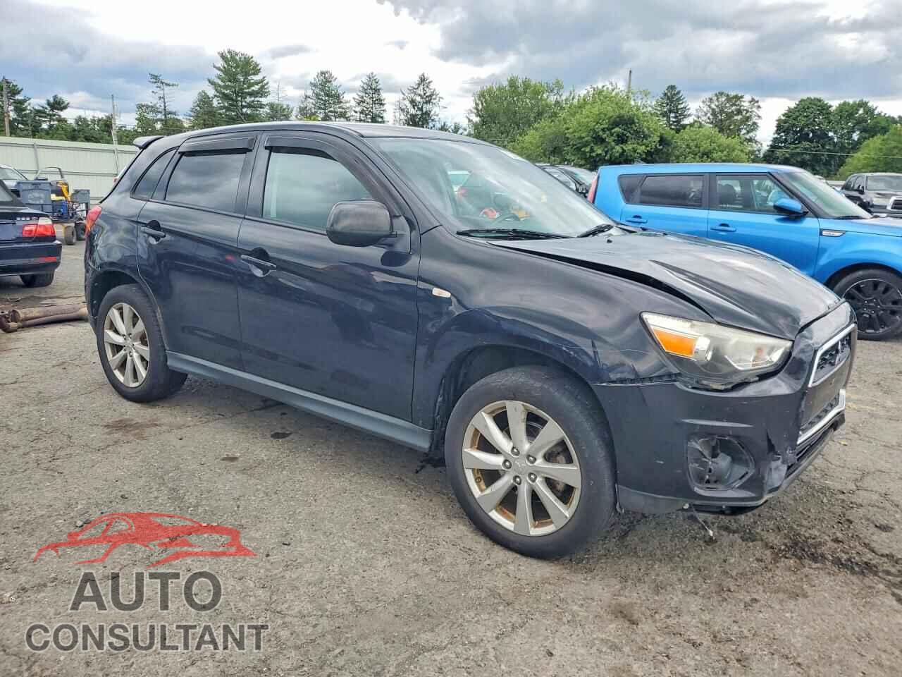 MITSUBISHI OUTLANDER 2013 - 4A4AR3AU2DE008745