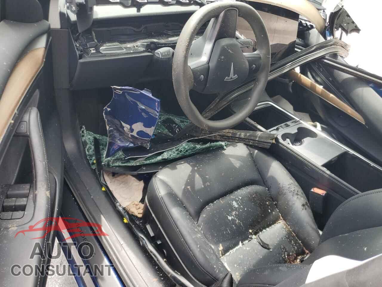 TESLA MODEL 3 2023 - 5YJ3E1EA7PF682912