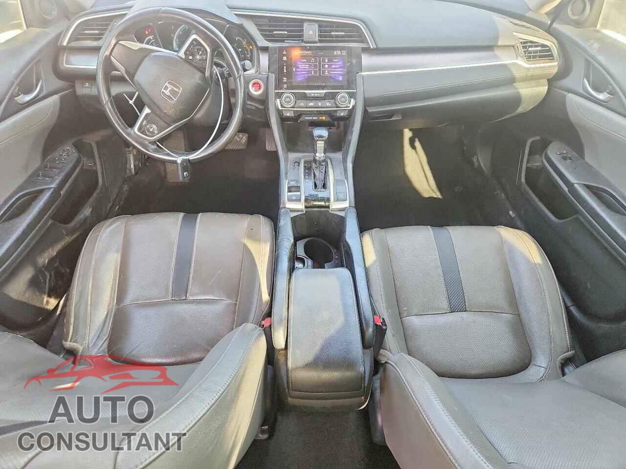 HONDA CIVIC 2017 - 19XFC1F79HE015613