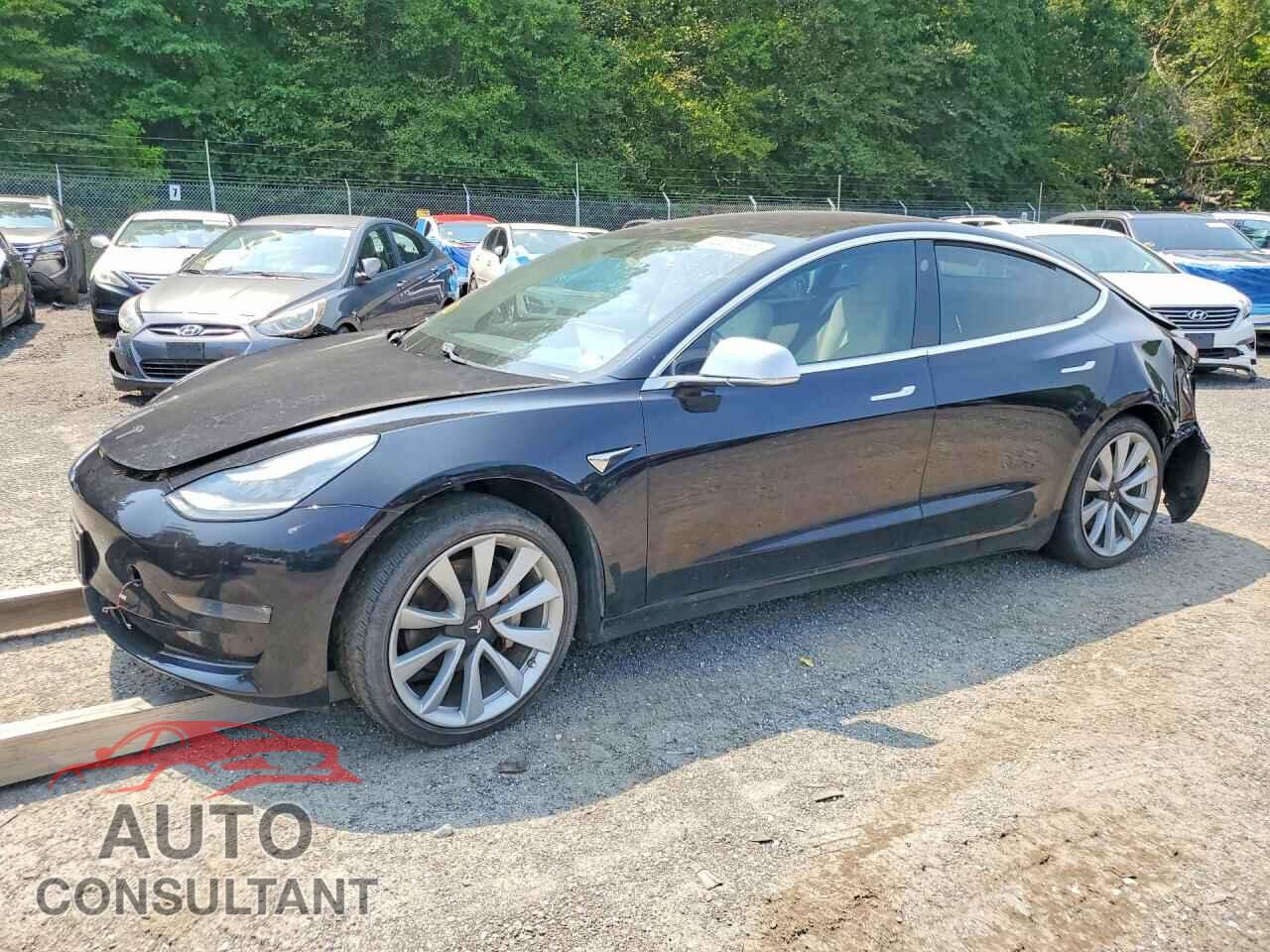TESLA MODEL 3 2018 - 5YJ3E1EB0JF097072