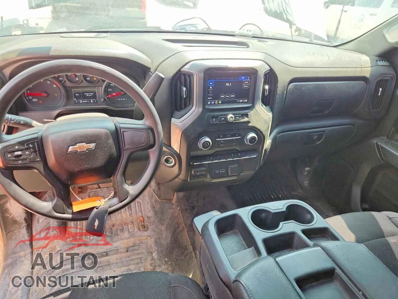 CHEVROLET SILVERADO 2024 - 1GC3YLE7XRF433395