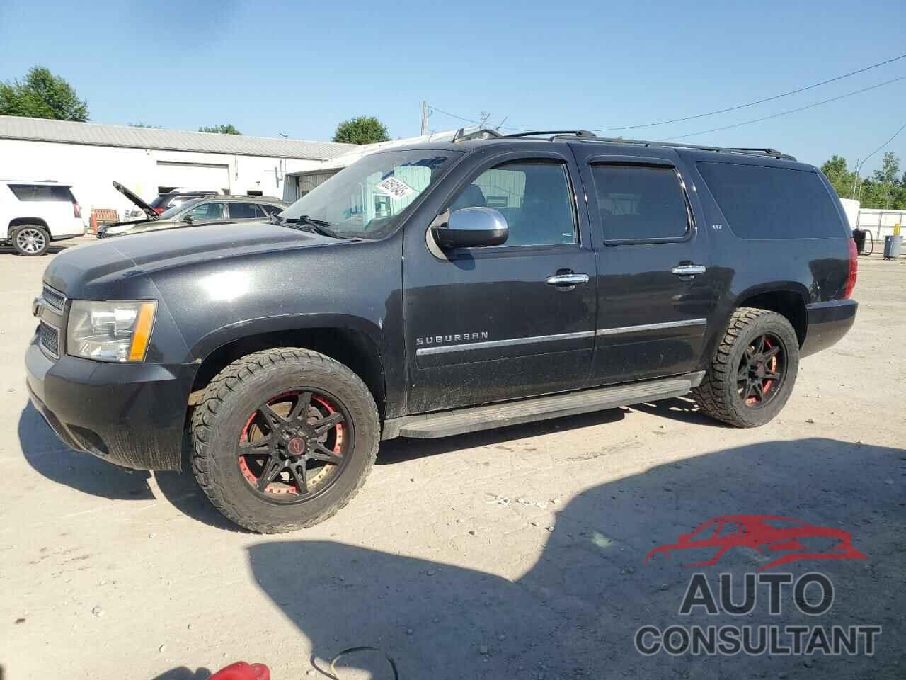 CHEVROLET SUBURBAN 2013 - 1GNSKKE77DR145355