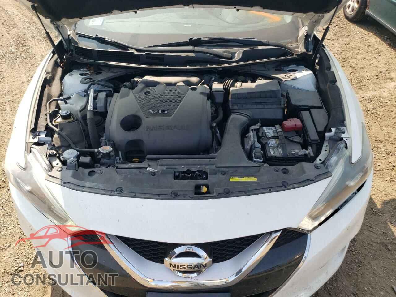 NISSAN MAXIMA 2017 - 1N4AA6AP1HC420527