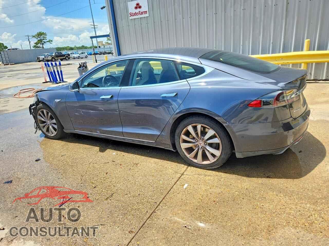 TESLA MODEL S 2014 - 5YJSA1H15EFP62239