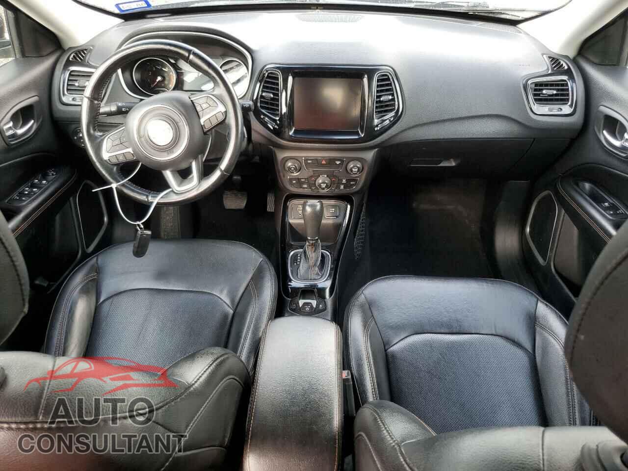 JEEP COMPASS 2020 - 3C4NJCCB3LT187596