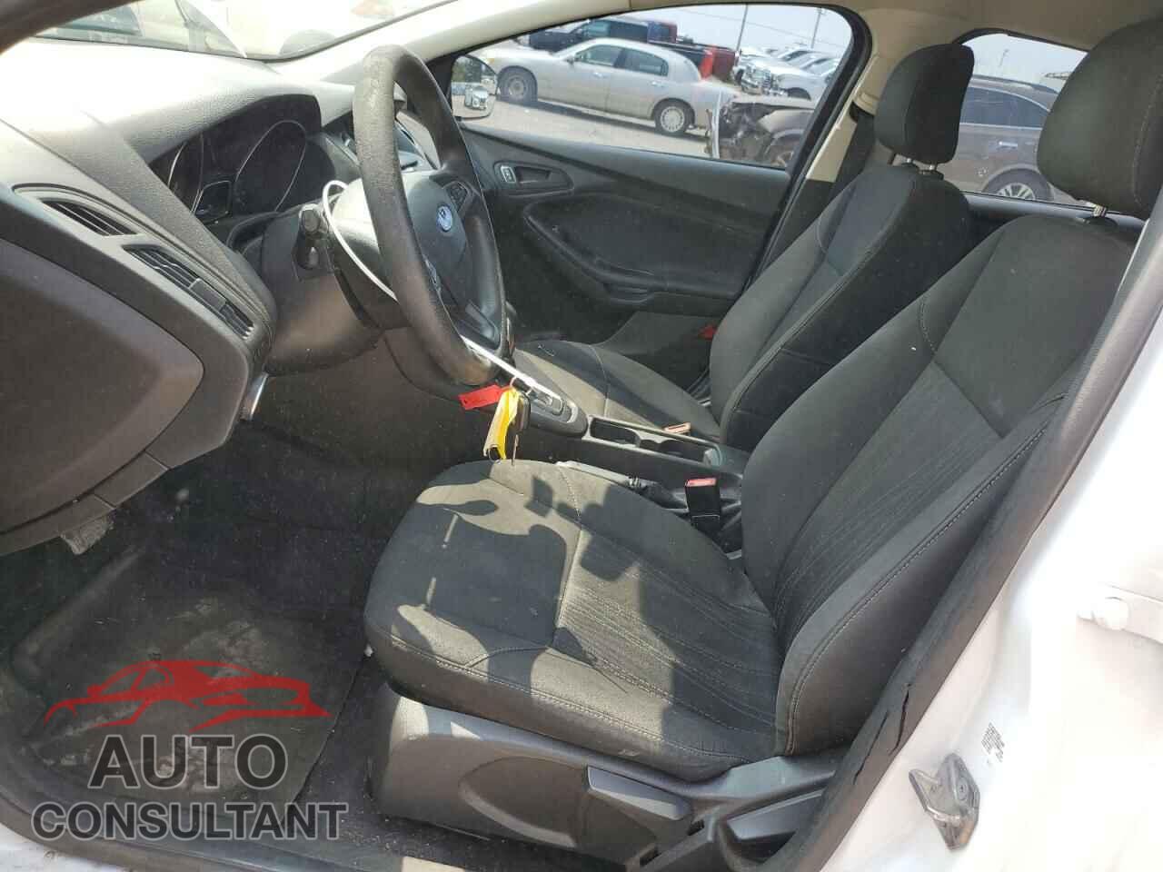 FORD FOCUS 2016 - 1FADP3E27GL281690
