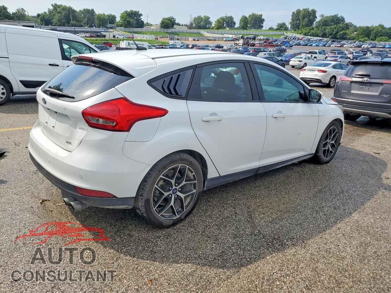 FORD FOCUS 2017 - 1FADP3M22HL248146