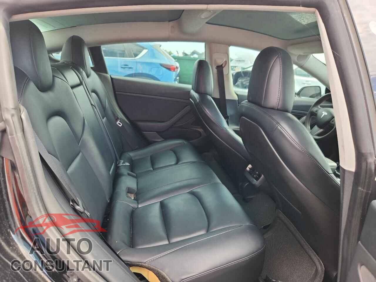 TESLA MODEL 3 2020 - 5YJ3E1EA2LF736501