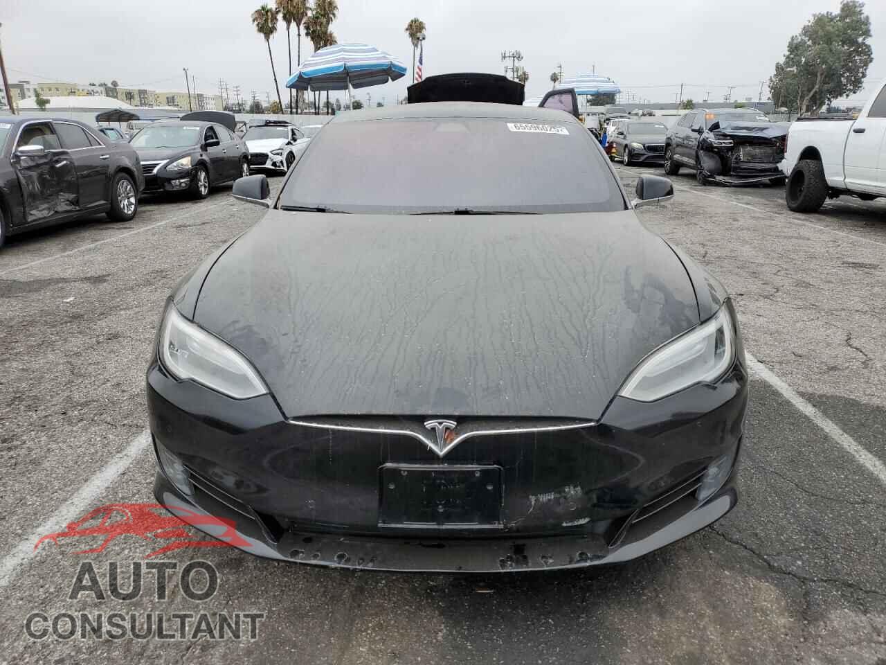 TESLA MODEL S 2017 - 5YJSA1E17HF202070