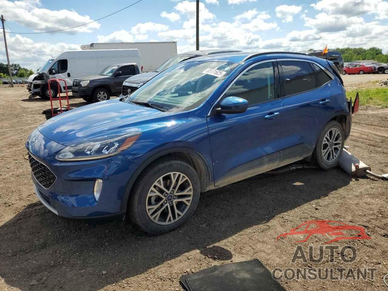 FORD ESCAPE 2022 - 1FMCU9H64NUB92033