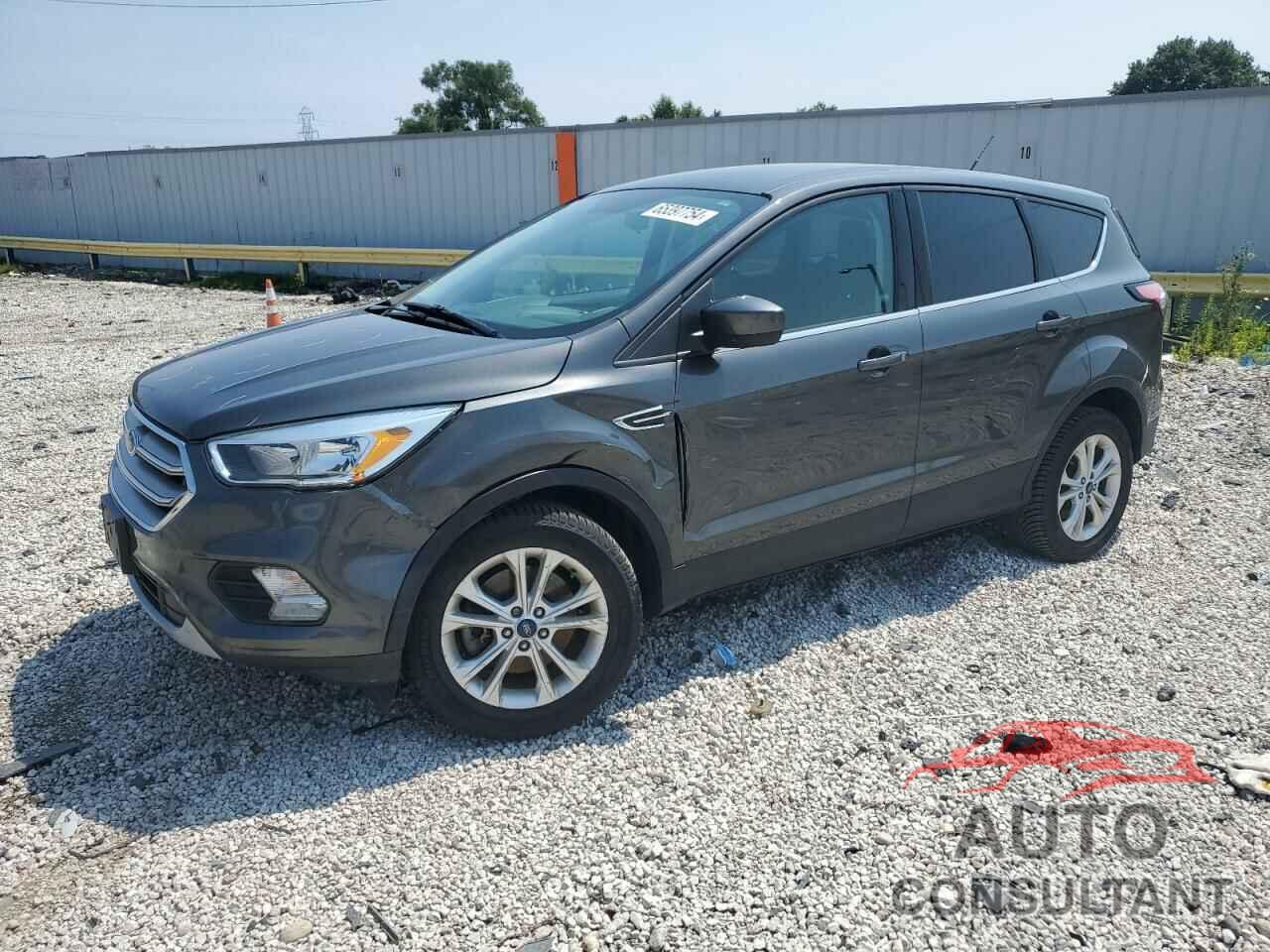 FORD ESCAPE 2017 - 1FMCU9GD0HUE44445