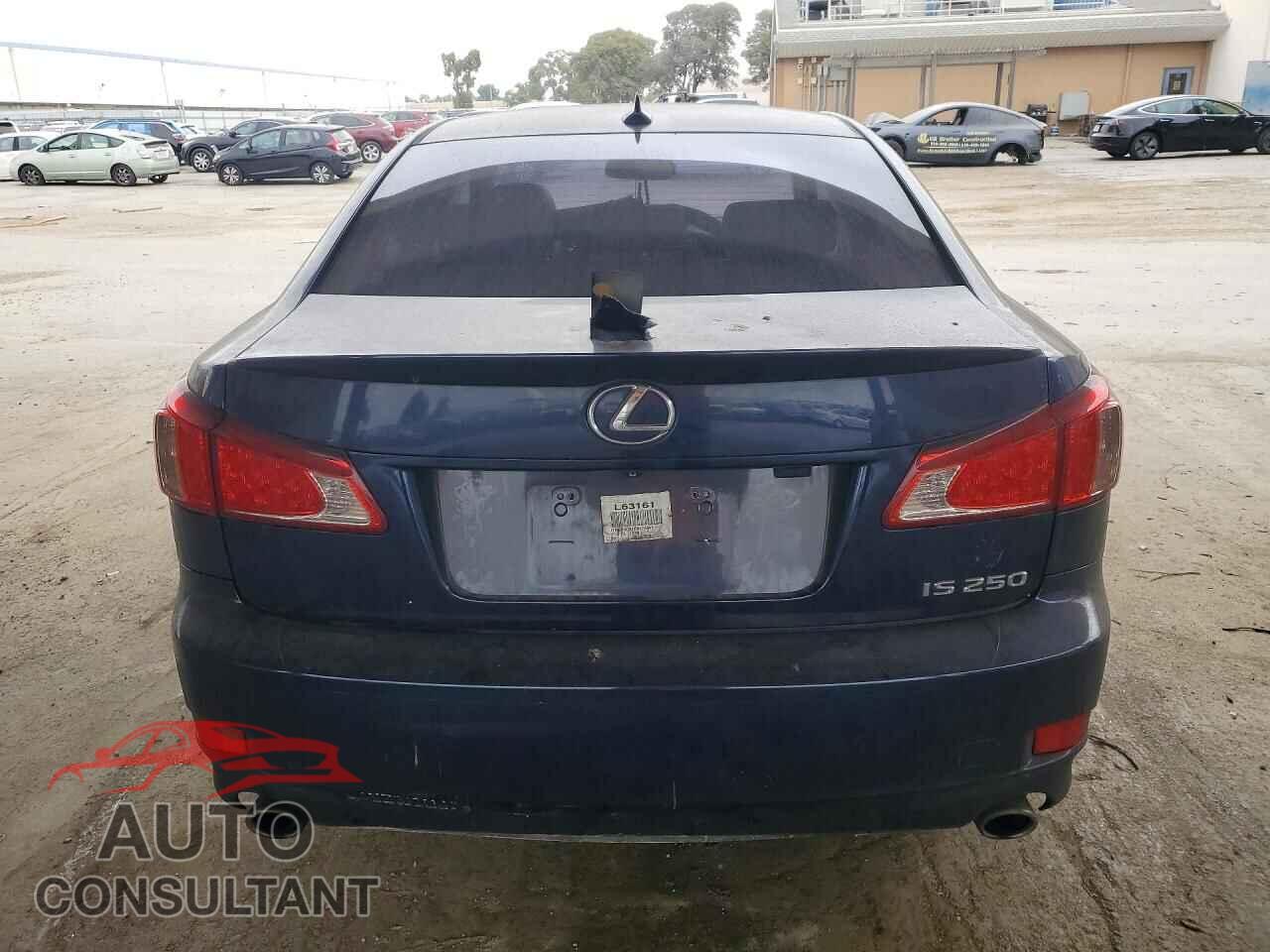 LEXUS IS 2012 - JTHBF5C21C5174943