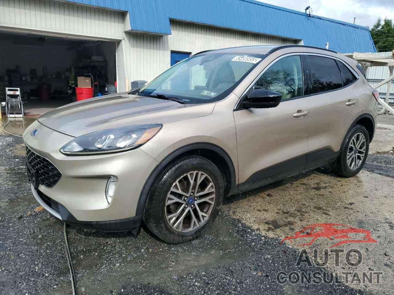 FORD ESCAPE 2021 - 1FMCU9H62MUA66011