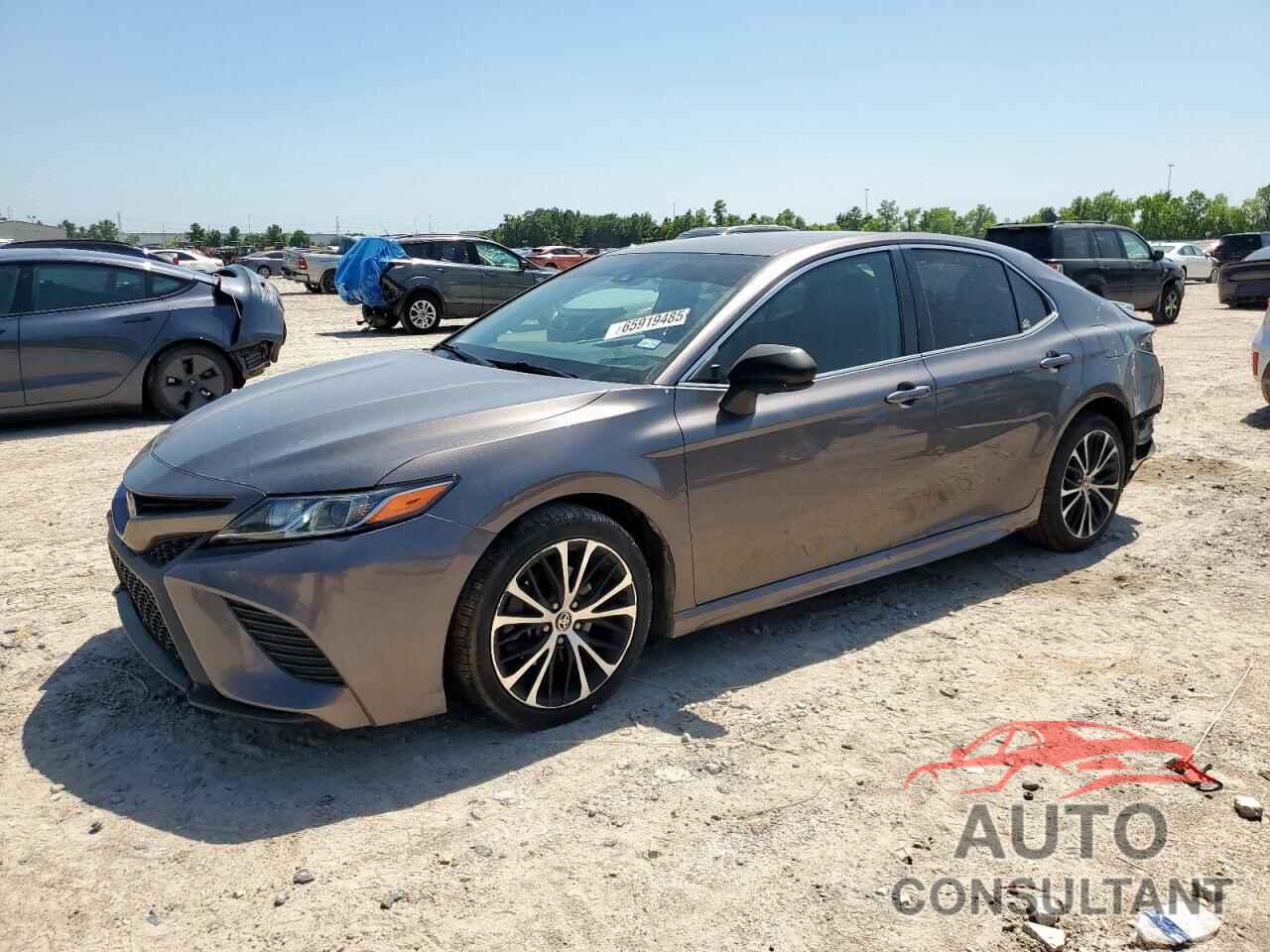 TOYOTA CAMRY 2020 - 4T1G11AK6LU944945