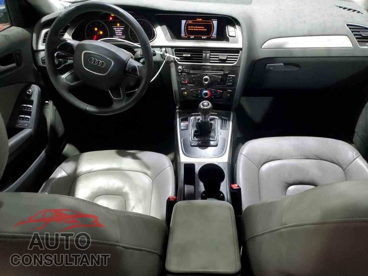 AUDI A4 2014 - WAUDFAFL3EN030804