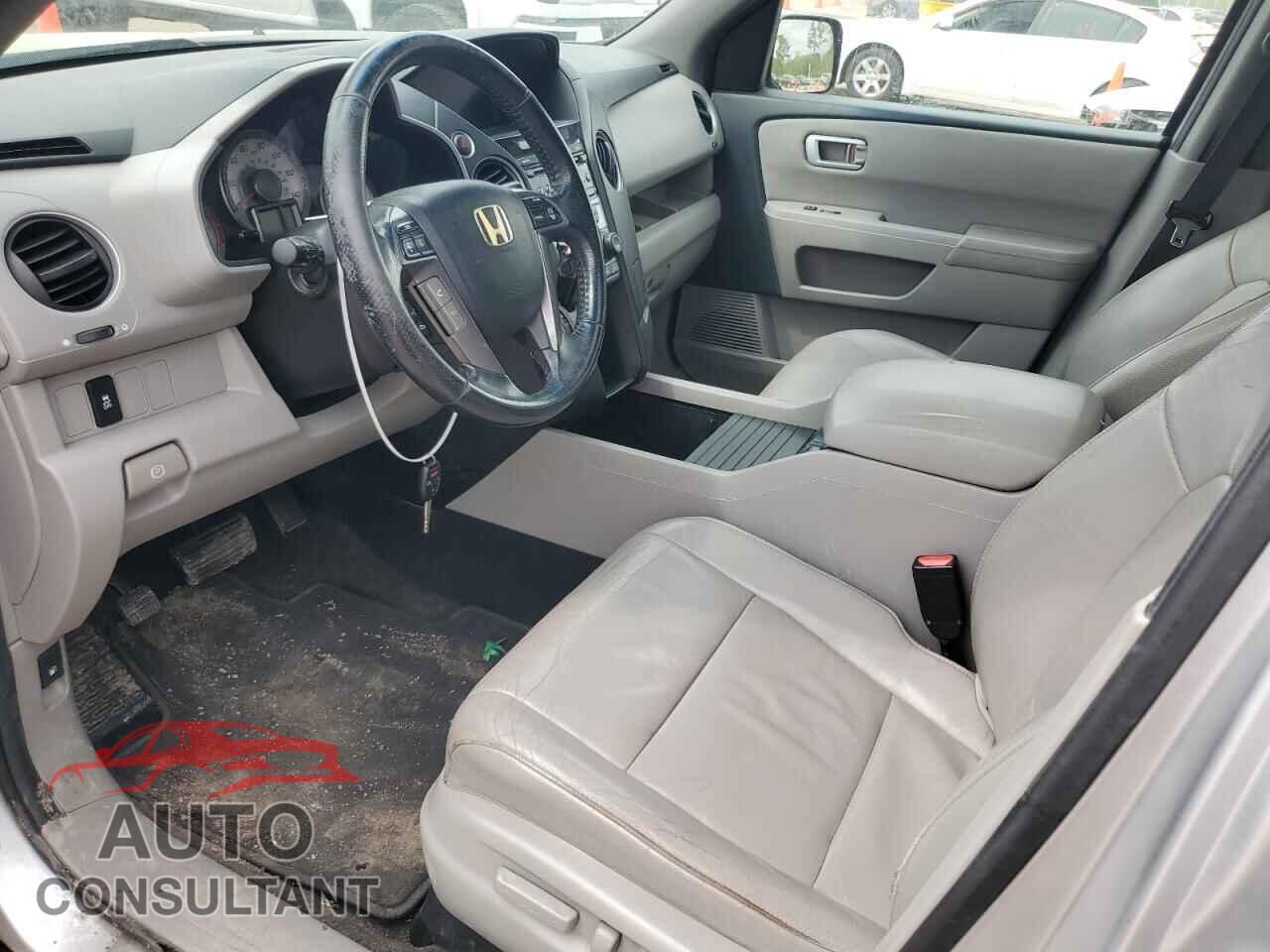 HONDA PILOT 2012 - 5FNYF3H57CB019167